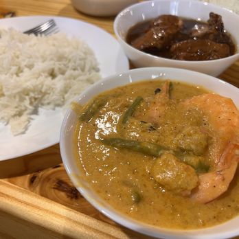 Manila Eats - My meal: curry shrimp, chicken adobo and rice. - Filipino Near Me - Tampa, Florida Manila Eats - My meal: curry shrimp, chicken adobo and rice. - Filipino Near Me - Tampa, Florida