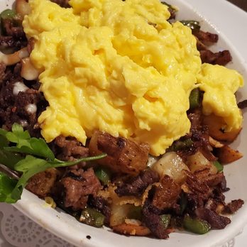 Eggsperience - Steak skillet - Breakfast & Brunch Near Me - Elmwood Park, Illinois