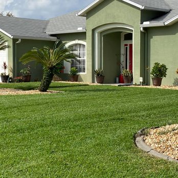JSA Lawncare - the front of a house - Lawn Services Near Me JSA Lawncare - the front of a house - Lawn Services Near Me