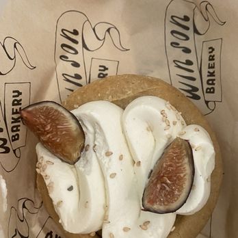 Win Son Bakery - fig rice cake niangao seasonal - Taiwanese Near Me - Brooklyn, New York Win Son Bakery - fig rice cake niangao seasonal - Taiwanese Near Me - Brooklyn, New York