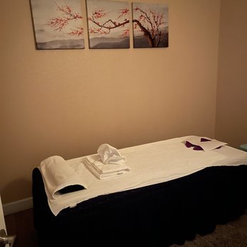 Ankang Massage & Reflex - Private massage room. - Reflexology Near Me - Sacramento, California Ankang Massage & Reflex - Private massage room. - Reflexology Near Me - Sacramento, California