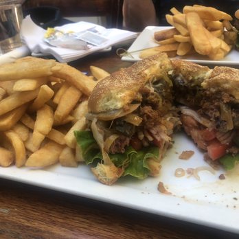 St. Stephen's Green - Castro burger - Pubs Near Me - Mountain View, California St. Stephen's Green - Castro burger - Pubs Near Me - Mountain View, California
