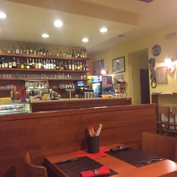 Pizzeria Vesuvio - Bar - Bars Near Me - Vicenza, Virgin Islands