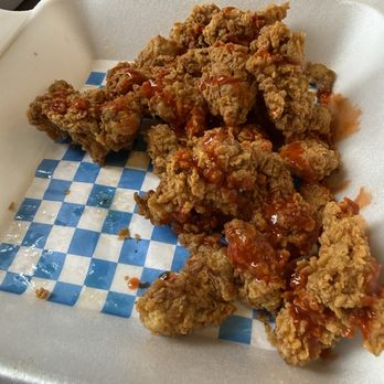 Whip My Soul - Fried Gizzards with hot sauce very tender and tasty - Southern Near Me - Austin, Texas Whip My Soul - Fried Gizzards with hot sauce very tender and tasty - Southern Near Me - Austin, Texas