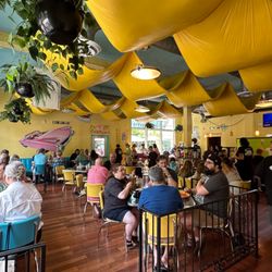 Good Morning Mama's - Main eating area
