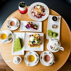Prince Tea House - Tea & Desserts