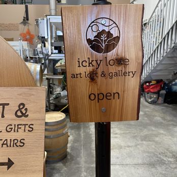 Icky Love Art Loft and Gallery - Art Galleries Near Me - Kailua, Hawaii Icky Love Art Loft and Gallery - Art Galleries Near Me - Kailua, Hawaii