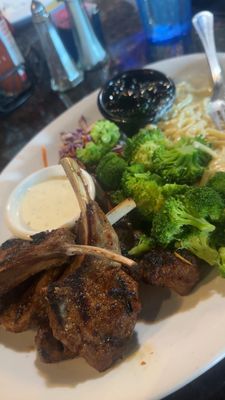 Ruben and Ozzy's Oyster Bar & Grill by null