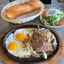 Banh Mi Bo Ne Banh Mi Bo Ne