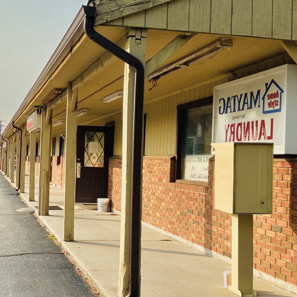 Airport Soaps & Suds - Clean exteriors matter! The attention to cleanliness outside is a testimony to the cleanliness inside. - Laundry Services Near Me Airport Soaps & Suds - Clean exteriors matter! The attention to cleanliness outside is a testimony to the cleanliness inside. - Laundry Services Near Me