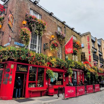 The Temple Bar - Pubs Near Me - Dublin, D