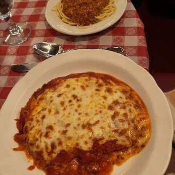 Dan Tana's - Chicken , Parmigiana a la Nikola - Italian Near Me - West Hollywood, California Dan Tana's - Chicken , Parmigiana a la Nikola - Italian Near Me - West Hollywood, California
