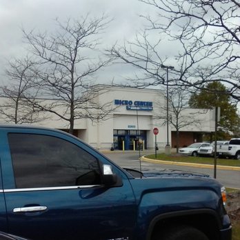 Micro Center - Outside - Computers Near Me - Madison Heights, Michigan