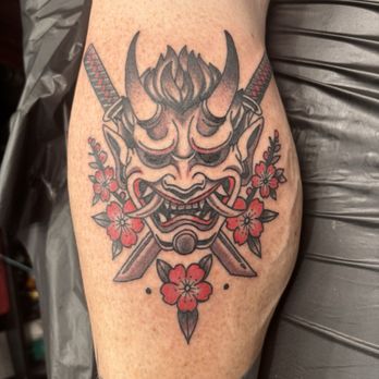 Royal Peacock Tattoo Parlor - Tattoo Near Me - Sacramento, California