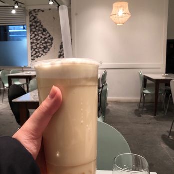 MajesThé - Guan yin tea latte with agar boba - Asian Fusion Near Me - Montreal, Quebec