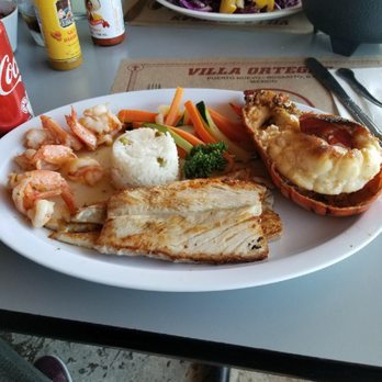 Villa Ortega's - Seafood Near Me - Puerto Nuevo, BCN