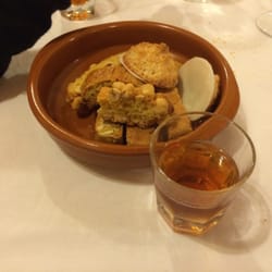 La Casalinga - Cantucci misti e vin santo