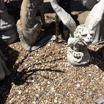 Lupe's Landscape and Maintenance - Nurseries & Gardening Near Me - Houston, Texas Lupe's Landscape and Maintenance - Nurseries & Gardening Near Me - Houston, Texas