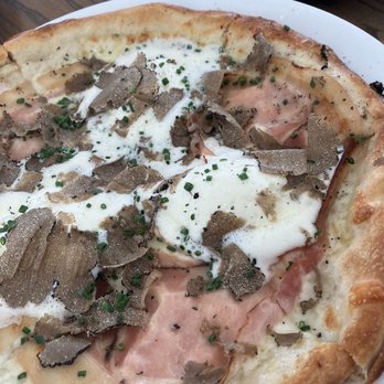 Como - Alba Truffle Pizza ($26) - Italian Near Me - Kirkland, Washington Como - Alba Truffle Pizza ($26) - Italian Near Me - Kirkland, Washington