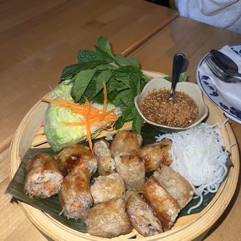 Louder Restaurant - Thai Near Me - San Francisco, California