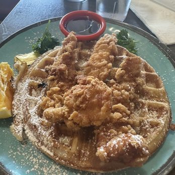 Sue’s Place - Chicken and Waffles - Breakfast & Brunch Near Me - Pinole, California