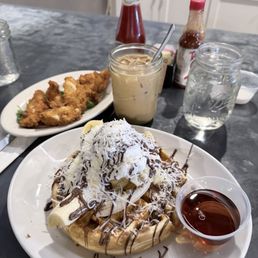 Banana cream waffle + chicken on the side. Banana cream waffle + chicken on the side.