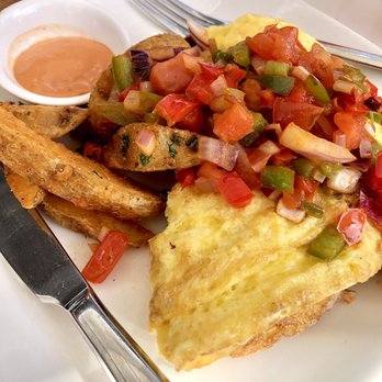 Utopia Caffe - Madridian with added onions - Breakfast & Brunch Near Me - Tustin, California