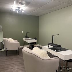 Body Spa - Mani pedi room