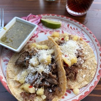 Arriba Abajo - Al Pastor Tacos - Mexican Near Me - Austin, Texas