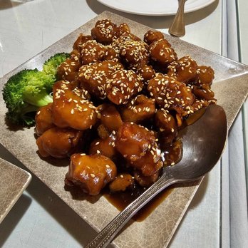 SF Kitchen - Sesame chicken - Vietnamese Near Me - Reno, Nevada SF Kitchen - Sesame chicken - Vietnamese Near Me - Reno, Nevada