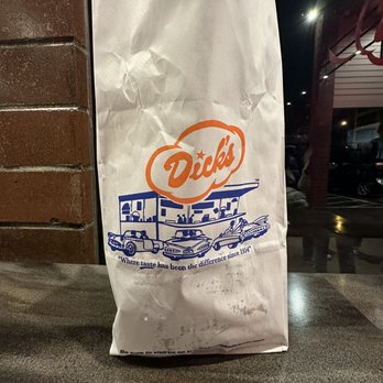 Dick's - Fast Food Near Me - Seattle, Washington