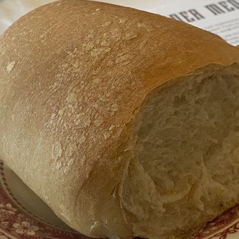 Chiapparelli's Restaurant - Complimentary Italian bread baked on site - Italian Near Me - Baltimore, Maryland