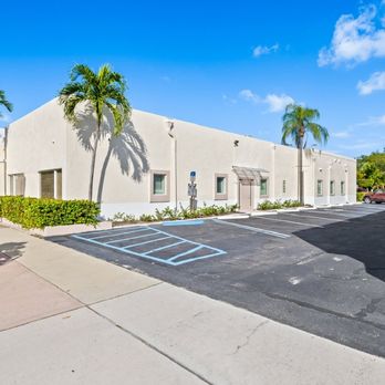Executive Place Office Suites - Shared Office Spaces Near Me - Hollywood, Florida Executive Place Office Suites - Shared Office Spaces Near Me - Hollywood, Florida