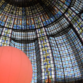 Printemps - seasonally large ballons were decorating the area - Department Stores Near Me - Paris, 75