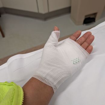 Panera Bread - Hospital treatment - Sandwiches Near Me - Dekalb, Illinois