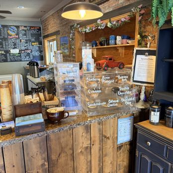 Moca Joe's - Front counter - Coffee & Tea Near Me - Delta, Colorado