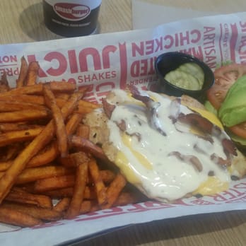 Smashburger - Burgers Near Me - Bronx, New York
