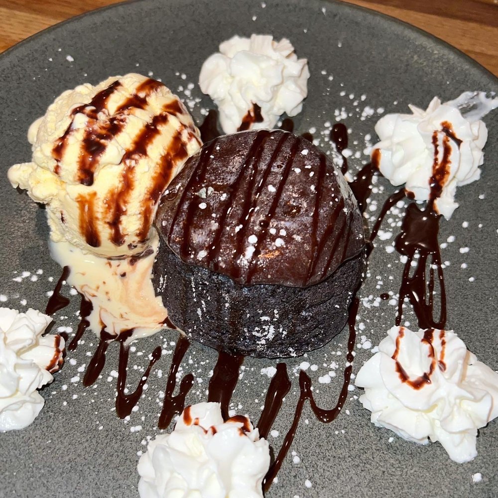 Prime Pub - Choc lava cake - Gastropubs Near Me - Somers, New York