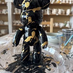 Hello Pottery - Small Fluid Bear