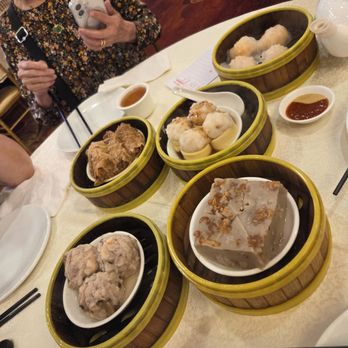 New Mulan Seafood Restaurant - Dim Sum Near Me - Flushing, New York New Mulan Seafood Restaurant - Dim Sum Near Me - Flushing, New York