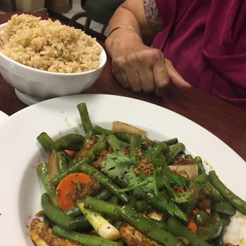 Go Vegan - Green beans with mock beef - Vegan Near Me - Antioch, California Go Vegan - Green beans with mock beef - Vegan Near Me - Antioch, California