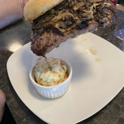 One Fourteen Bar & Grille - Steak burger