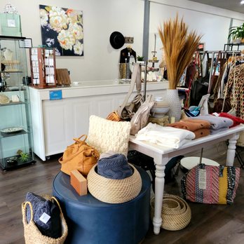 Willow + Bark Boutique - Accessories - Women's Clothing Near Me - The Dalles, Oregon