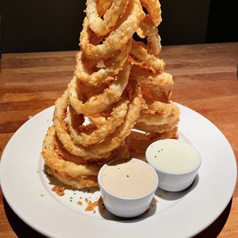 Cheddar's Scratch Kitchen - Onion Rings of doom - American Near Me - Thornton, Colorado
