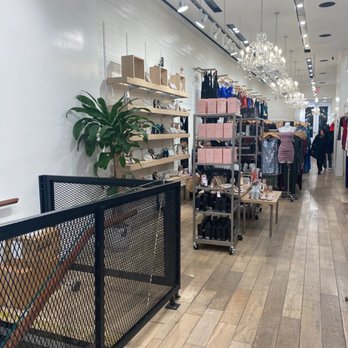 Windsor - Women's Clothing Near Me - New York, New York