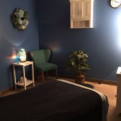 Touch Therapy Medical Massage - This room is called: "Blue Champagne" relax and enjoy your massage!