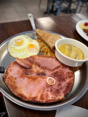 Pegs Glorified Ham n Eggs - Sahara Ave by null