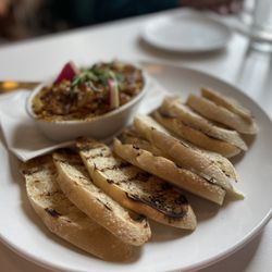 Ophelia’s - Cauliflower cheesy bread