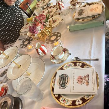 Clockwork Rose Tea Emporium & Confectionary - Chocolatiers & Shops Near Me - Beaverton, Oregon