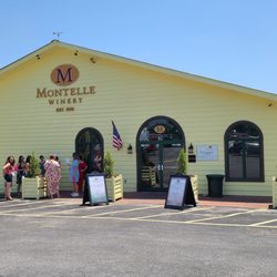 Montelle Winery - Exterior view of Montello Winery